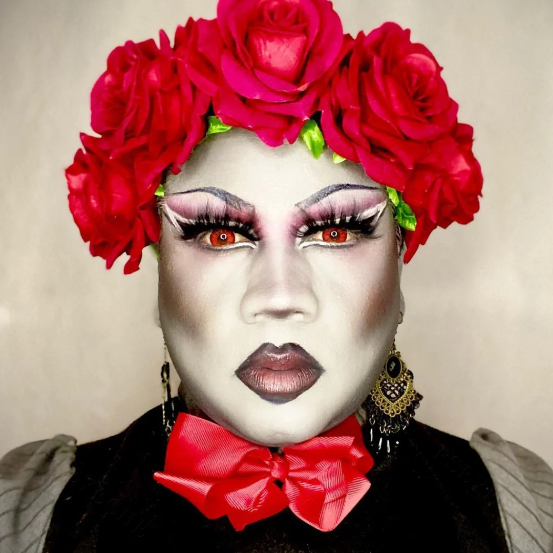 Dolly Eye Red Halloween Contact Lenses | EyeKK - EyeKK