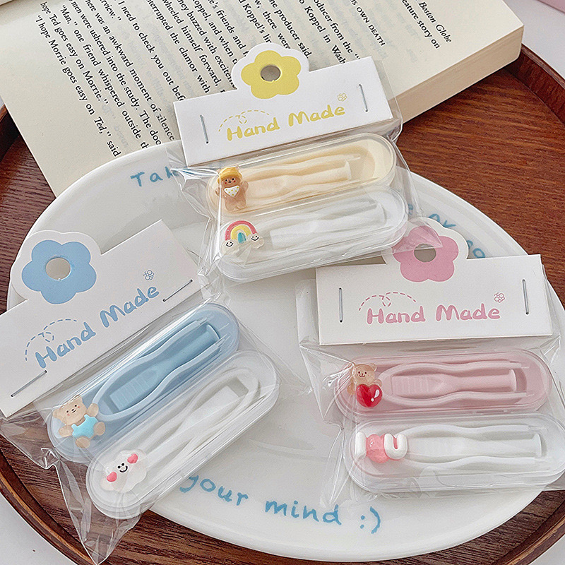 Cute Bear Design Contact Lens Remover Tool with Independent Storage Cases - EyeKK